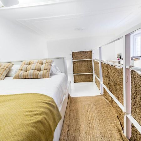Апартаменти Joivy Modern Studio Near City Centre Мілан Екстер'єр фото